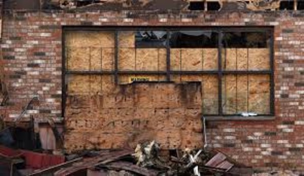 Emergency Board-Up Procedures After Structural Fire Damage